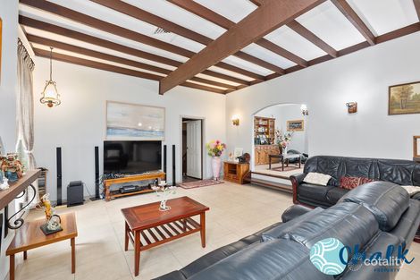 Property photo of 4 Serena Grove Mount Nasura WA 6112