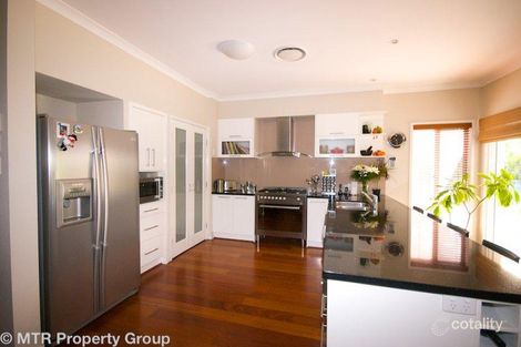 Property photo of 8 Cayman Place Forest Lake QLD 4078