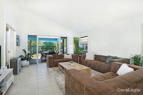 Property photo of 10 Seychelles Place Parrearra QLD 4575