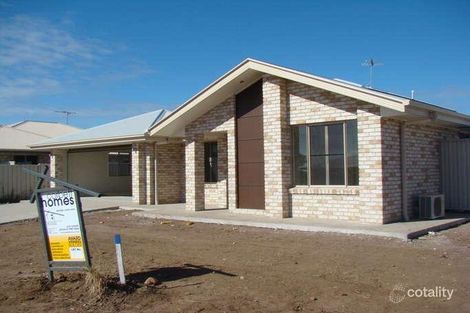 43 Andrews Rd, Emerald, QLD 4720