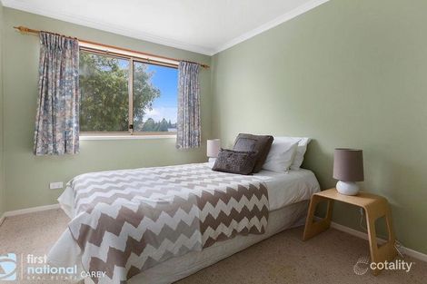 Property photo of 11 Kyema Drive Lara VIC 3212