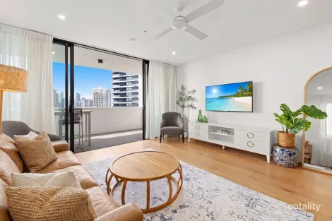 51/14 Elizabeth Ave, Broadbeach, QLD 4218
