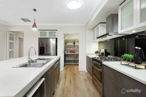 Property photo of 31 Waterway Boulevard Doreen VIC 3754