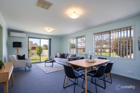 Property photo of 26 Jacob Crescent Glenroy NSW 2640