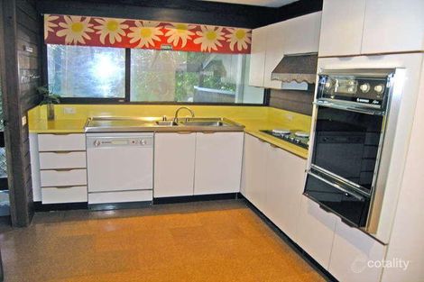 Property photo of 4 Gray Place Weston ACT 2611