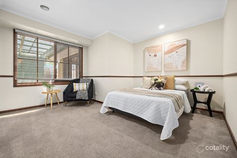 Property photo of 12 Harcourt Close Sunbury VIC 3429