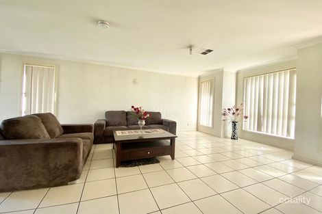 14 Domenic Cl, Hoxton Park, NSW 2171