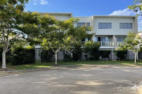 33/5036 Emerald Island Dr, Carrara, QLD 4211