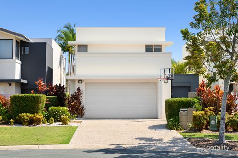 Property photo of 6094 Lugano Drive Hope Island QLD 4212