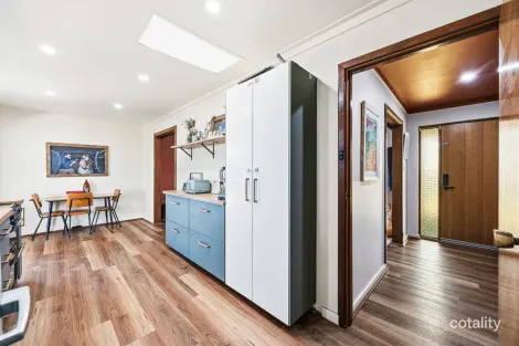 Property photo of 8 Tangaroa Close Cooloongup WA 6168