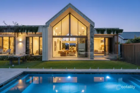 Property photo of 2 Kanooka Crescent Bogangar NSW 2488