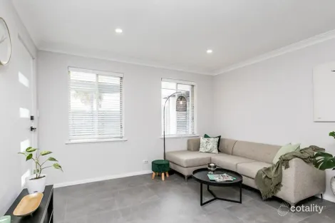 Property photo of 4 Farman Place Hamersley WA 6022