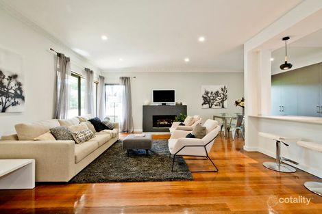 18 Grand Bvd, Montmorency, VIC 3094