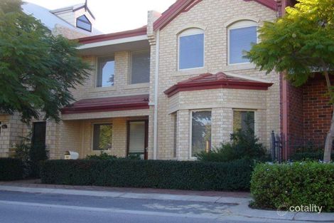 Property photo of 44 Mere View Way Subiaco WA 6008