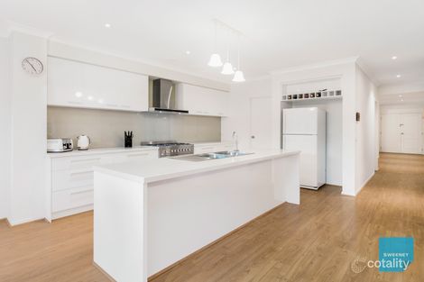 Property photo of 15 Quadrant Drive Fraser Rise VIC 3336