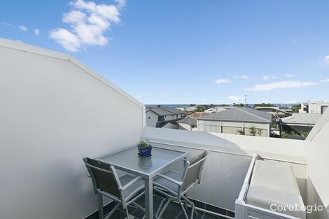 Property photo of 4/170 Kingsley Terrace Manly QLD 4179