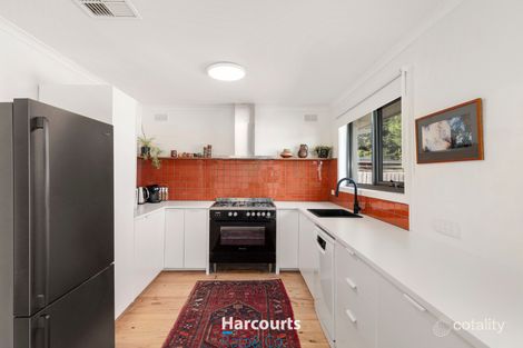 Property photo of 9 Winter Court Mill Park VIC 3082