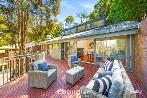 33 Centre Rd, Upwey, VIC 3158