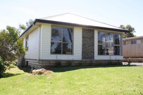 17 Bayview Ave, Tenby Point, VIC 3984