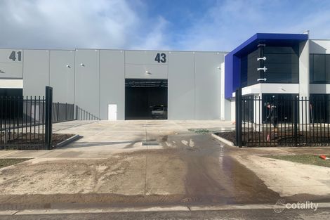 43 Palladium Cct, Clyde North, VIC 3978