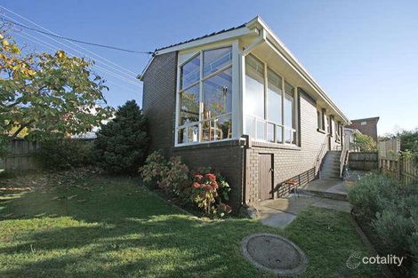 2/18 Chessington Ct, Sandy Bay, TAS 7005