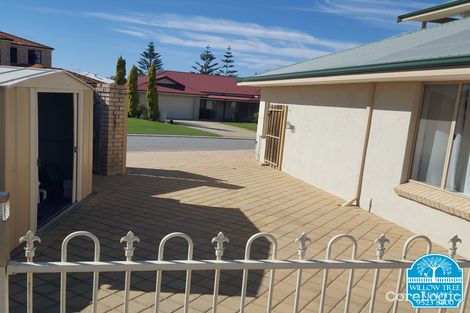 Property photo of 3 Venice Retreat Warnbro WA 6169