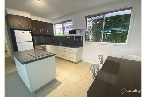 Property photo of 2/189 Sheridan Street Cairns North QLD 4870
