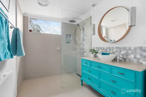 Property photo of 18 Scotts Angle Road Wattle Glen VIC 3096