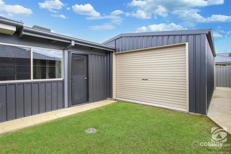 Property photo of 14 Gilson Place Howlong NSW 2643