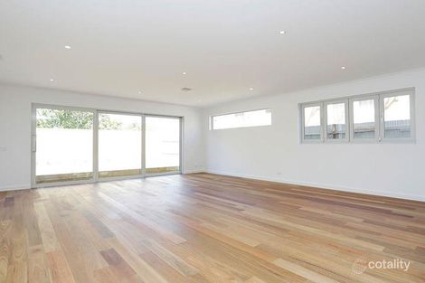 Property photo of 1122B Dandenong Road Carnegie VIC 3163