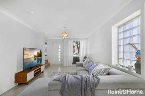 Property photo of 8 Glatton Road Glenfield NSW 2167