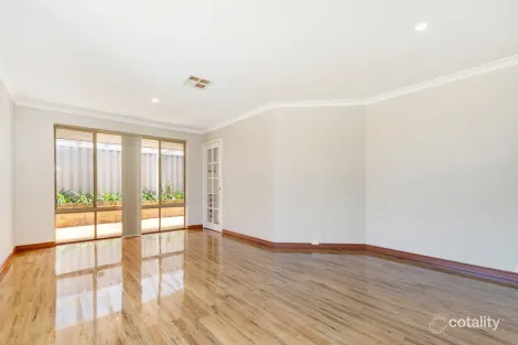 Property photo of 32 Monkton Place Kinross WA 6028