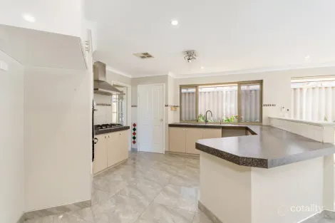 Property photo of 32 Monkton Place Kinross WA 6028