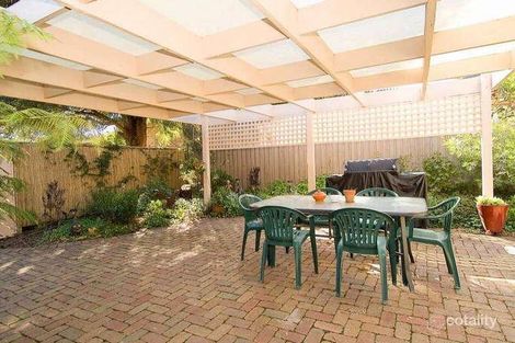 Property photo of 25 Summerhill Park Drive Mooroolbark VIC 3138