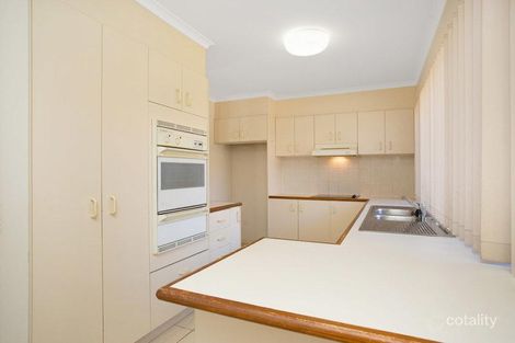 Property photo of 17 Emerton Crescent Robina QLD 4226