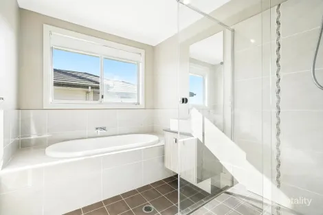 Property photo of 53 Bourne Ridge Oran Park NSW 2570