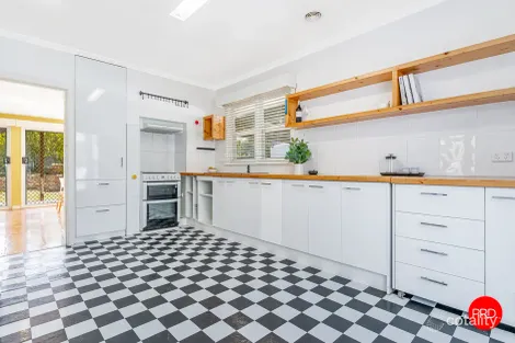 Property photo of 144 Crook Street Strathdale VIC 3550