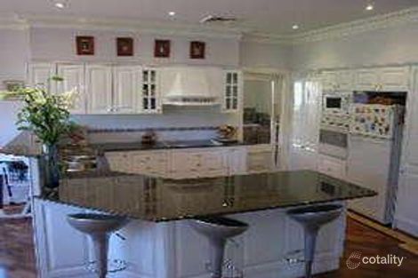 Property photo of 5 Eryne Place Dural NSW 2158