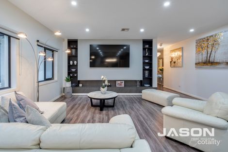Property photo of 6 Rathdowne Drive Mickleham VIC 3064