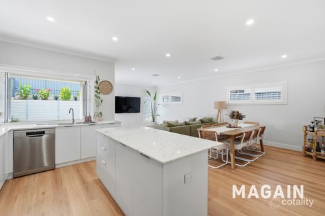 6 Acre Ave, Morphett Vale, SA 5162
