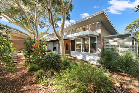 8 Oakwood Cps, Callala Beach, NSW 2540