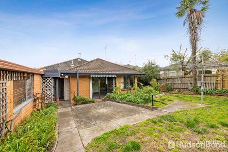 Property photo of 6 Ralund Road Doncaster VIC 3108
