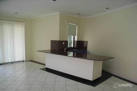 Property photo of 32 Gooraway Drive Castle Hill NSW 2154