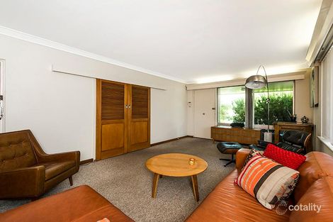 Property photo of 35 Castle Road Woodlands WA 6018