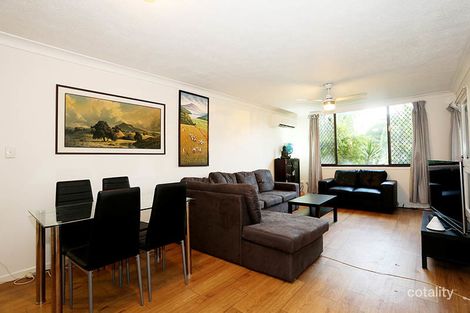 Property photo of 2/150 Surf Parade Broadbeach QLD 4218