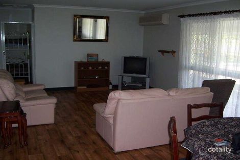 Property photo of 20 Holiday Parade Scarness QLD 4655