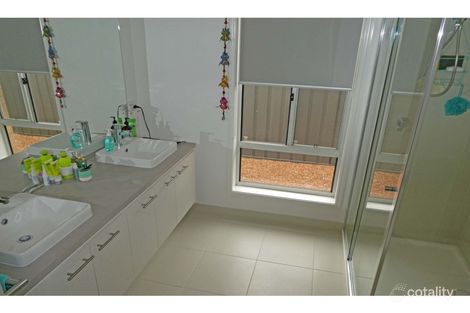 Property photo of 43 Waratah Street Kyabram VIC 3620