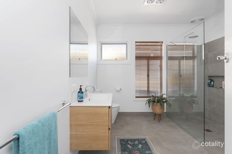 Property photo of 30 Henderson Street Camperdown VIC 3260