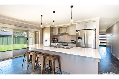 Property photo of 6 Driver Terrace Glenroy NSW 2640