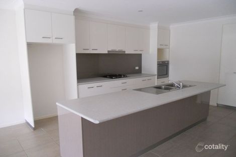 Property photo of 77 Stradbroke Avenue Wynnum QLD 4178